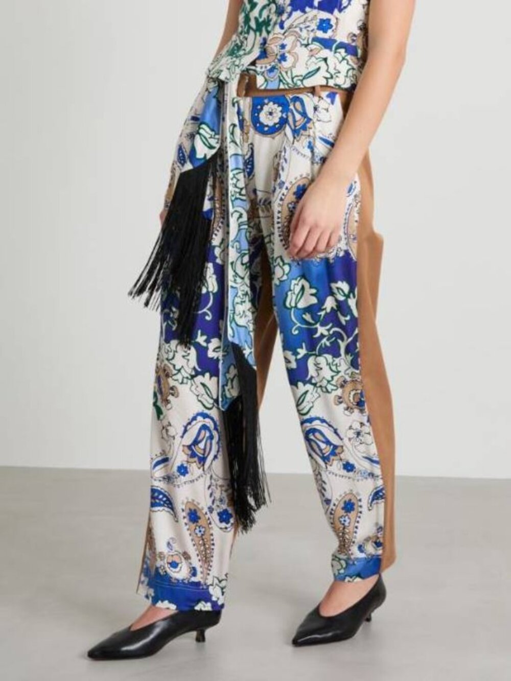 Marella SS25 Blue & White Paisley-Print Tapered Belted Trousers